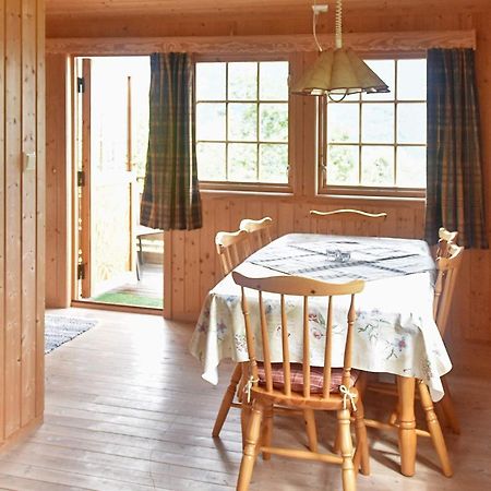 Three-Bedroom Holiday Home In Utvik 1 Reed Eksteriør bilde